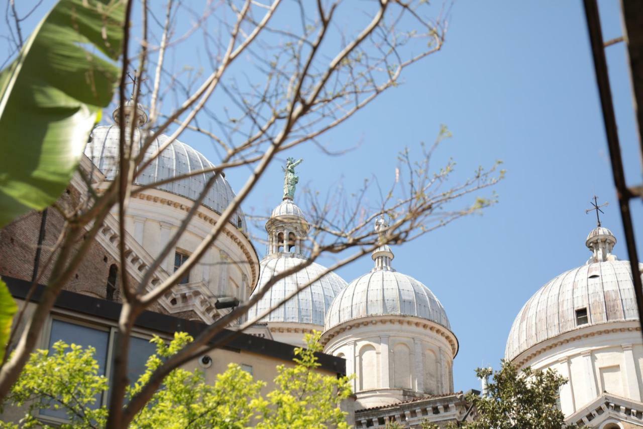 Om Plus Santa Giustina Padova Exteriér fotografie